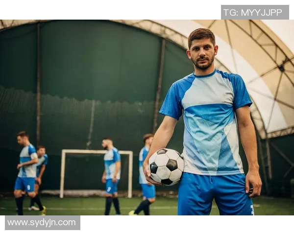 权威发布足球耐力实力榜单揭示各队运动员体能水平与竞技状态 权威发布足球耐力实力榜单揭示各队运动员体能水平与竞技状态